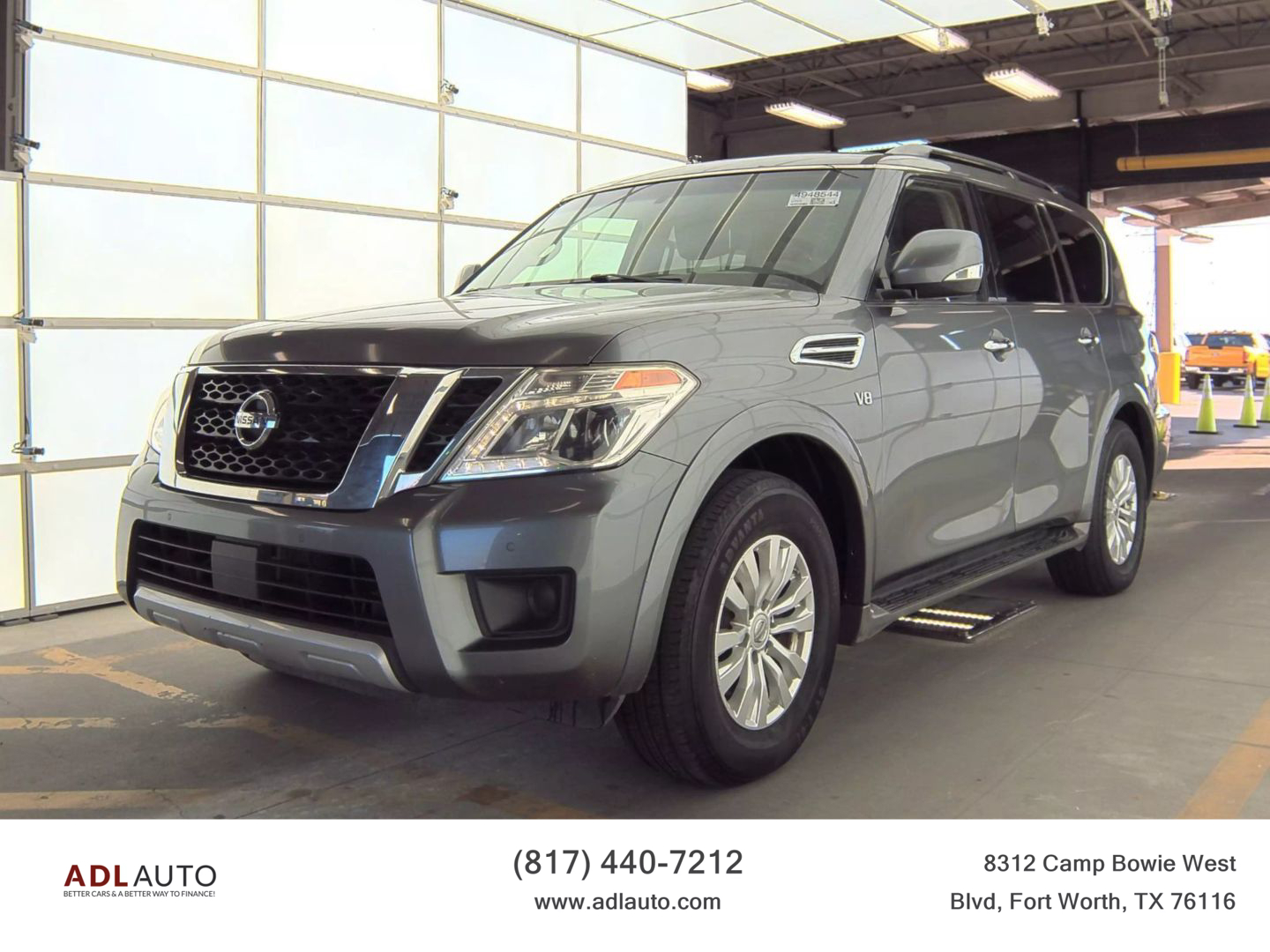 2017 Nissan Armada SV photo 2