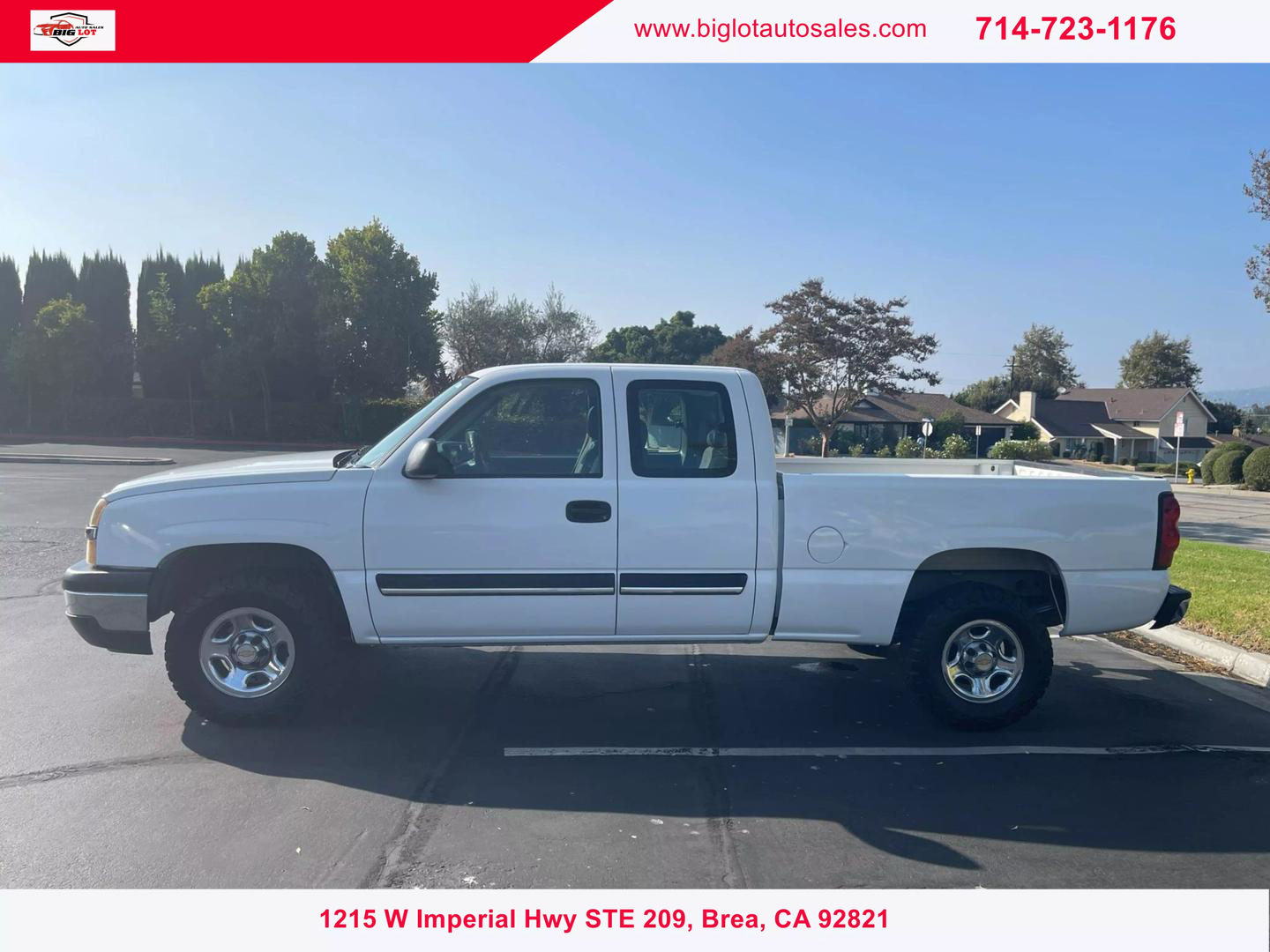 2004 Chevrolet Silverado 1500 LS photo 3