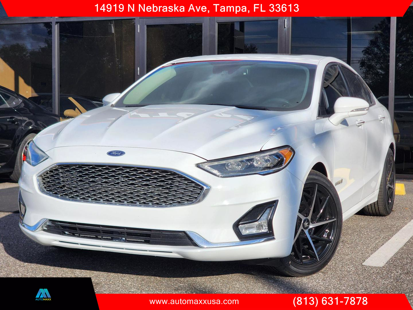 2019 Ford Fusion Hybrid Titanium photo 3