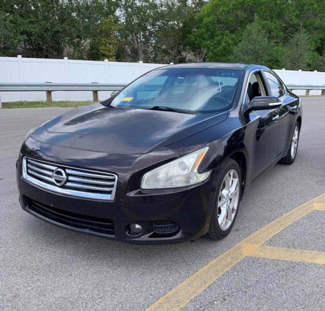 2014 Nissan Maxima SV