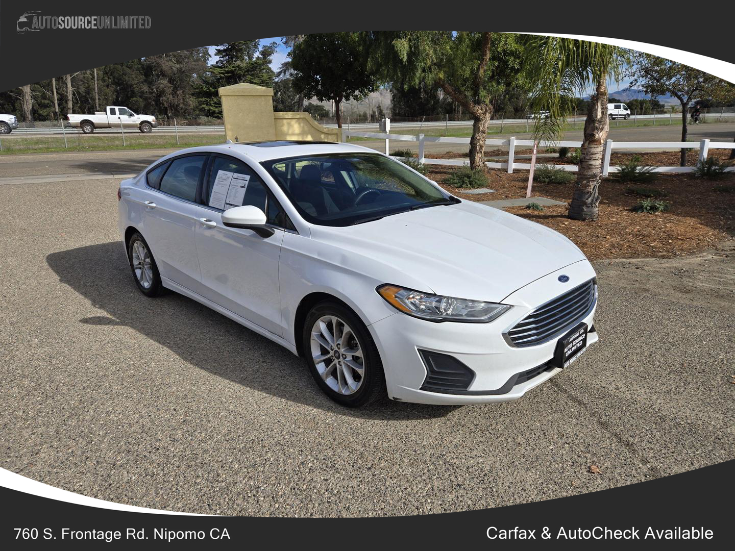 2020 Ford Fusion SE photo 10