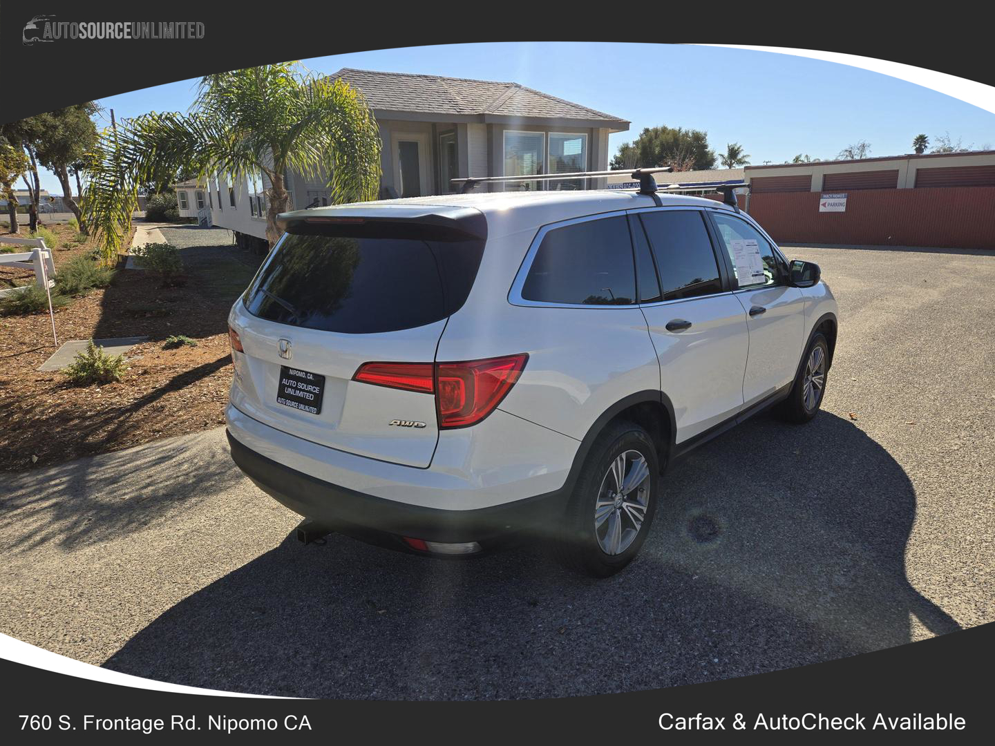 2017 Honda Pilot LX photo 5