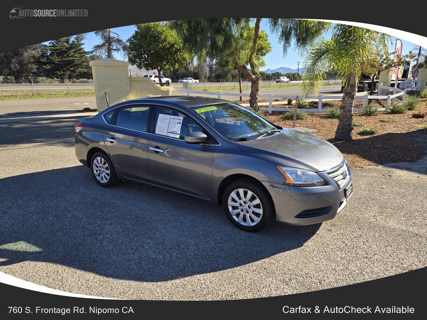 2015 Nissan Sentra SV photo 2