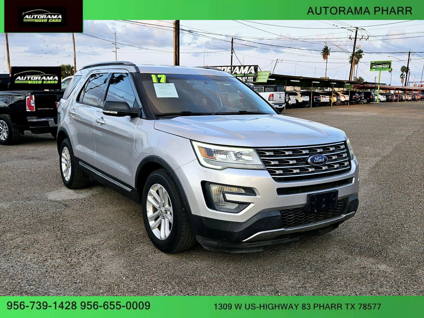 2017 Ford Explorer XLT photo 3