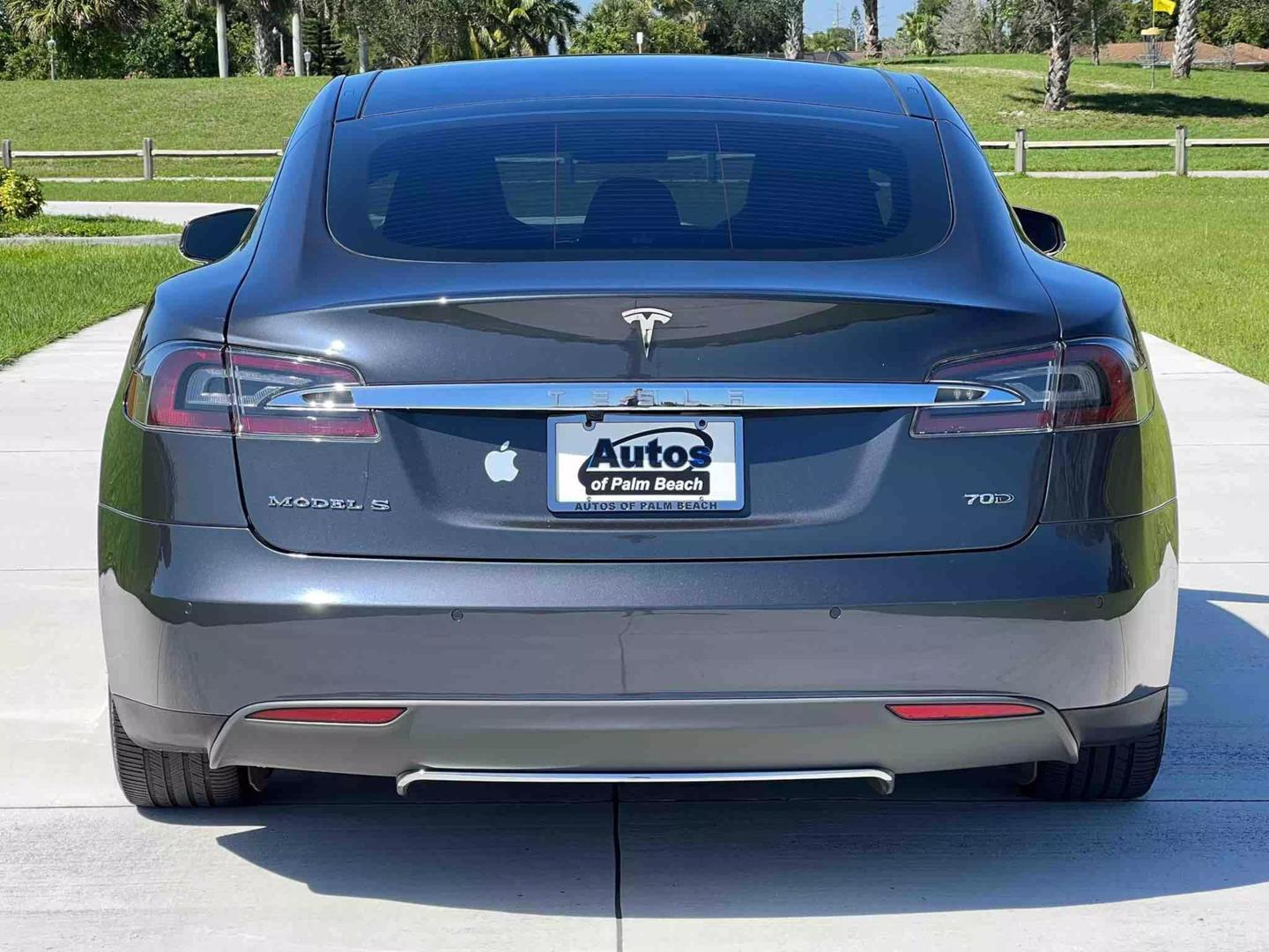 2015 Tesla Model S 85D photo 8