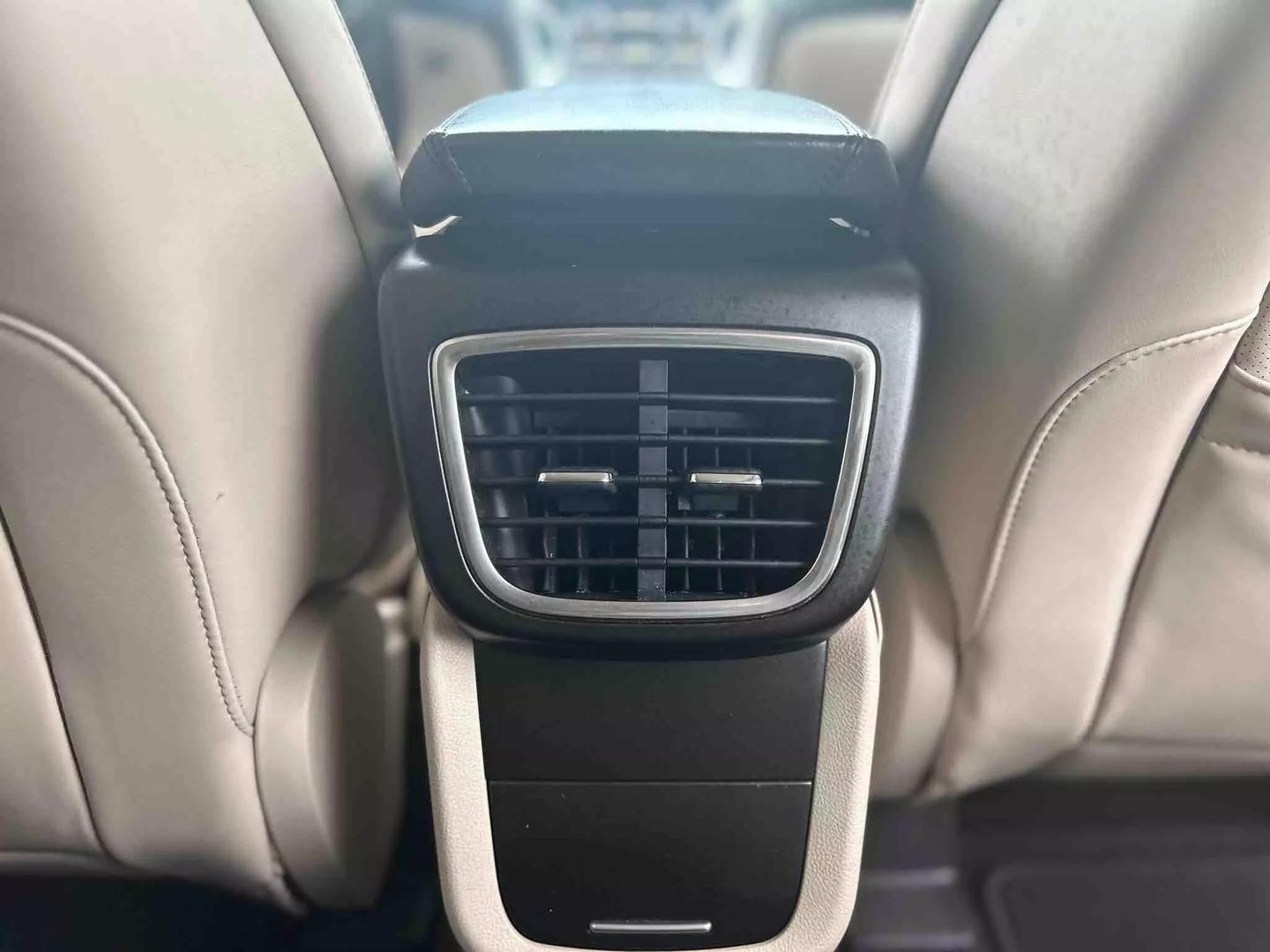 2016 Lincoln MKX Reserve photo 22