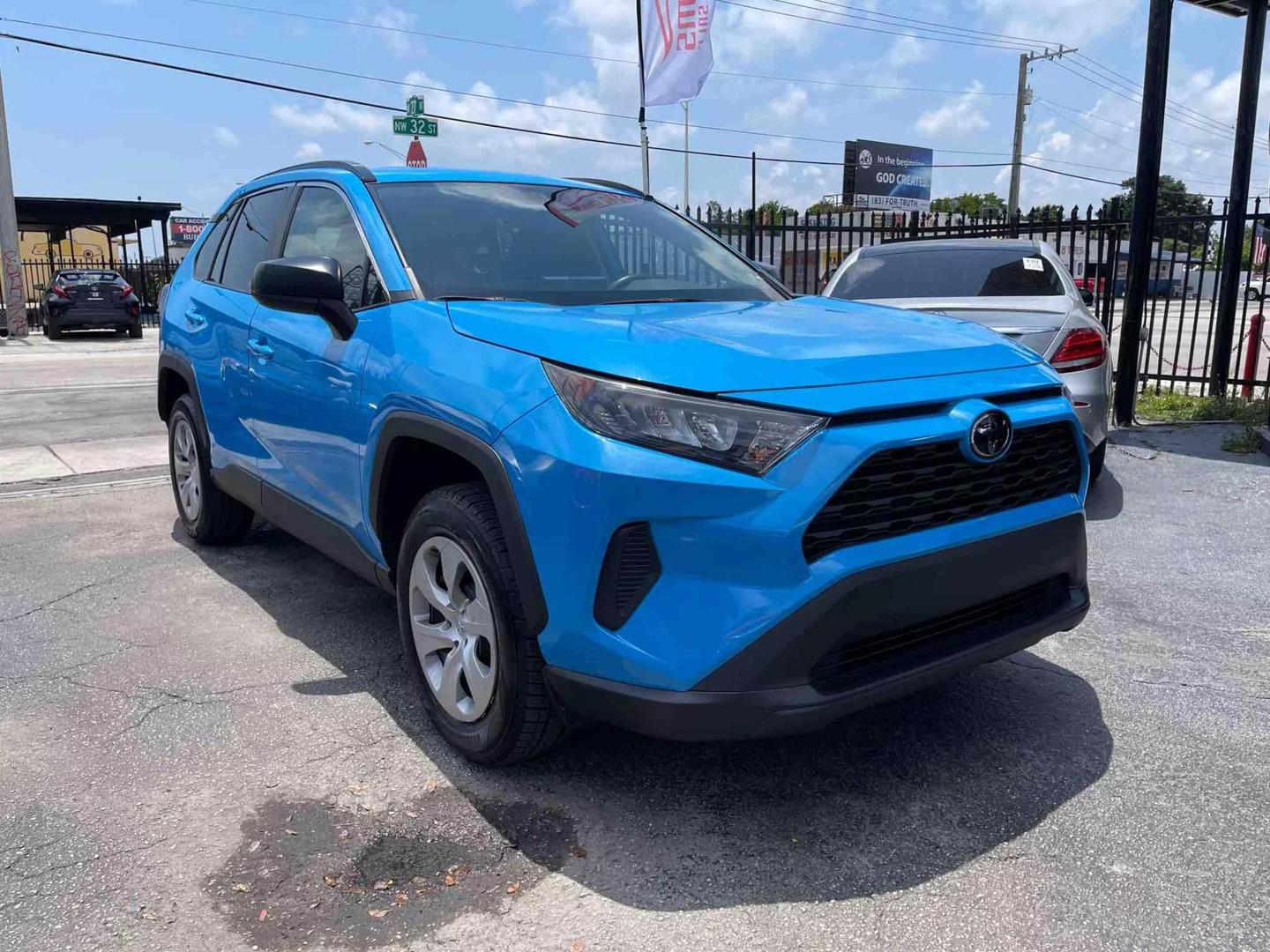 USED TOYOTA RAV4 2021 for sale in Hollywood, FL | TGB GLOBAL BUSINESS LLC