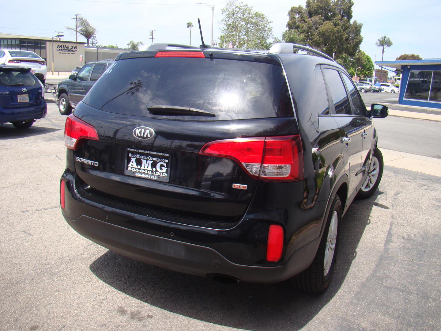 2014 Kia Sorento LX photo 5