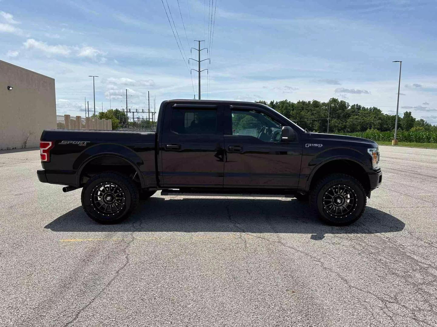 2018 Ford F-150 XLT photo 5