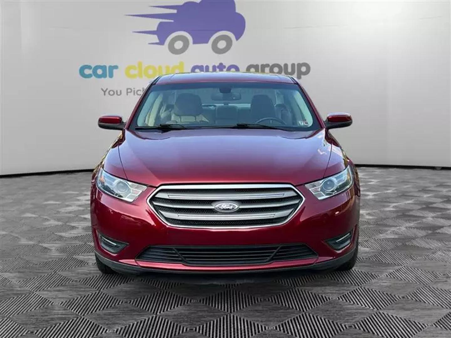2015 Ford Taurus Sel Sedan 4d - Image 9