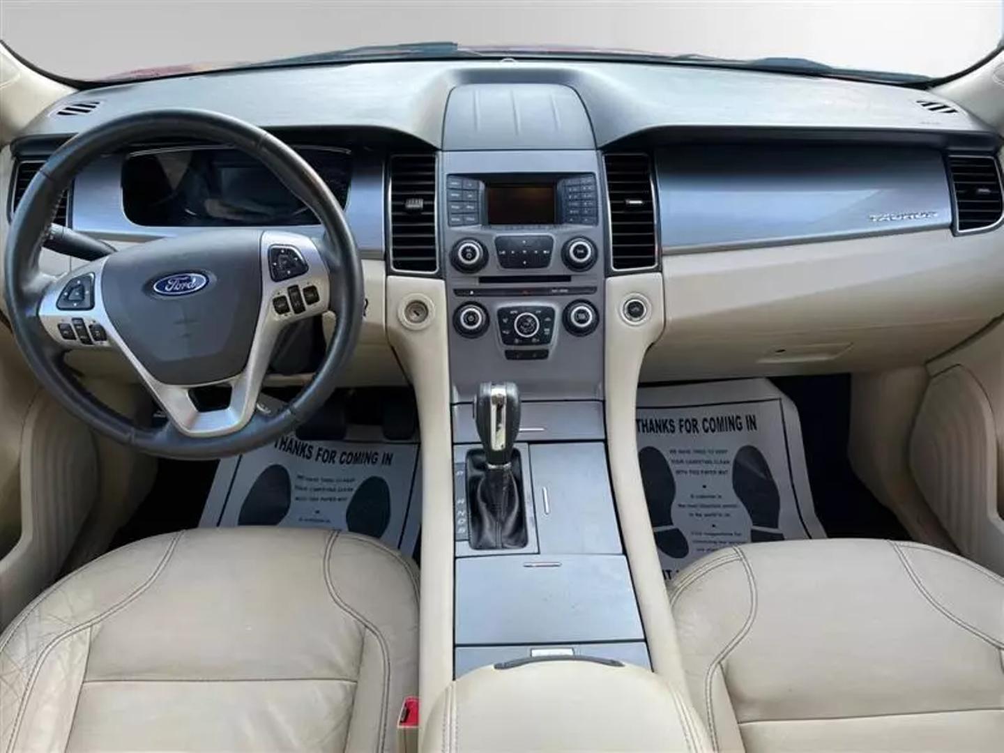 2015 Ford Taurus Sel Sedan 4d - Image 11
