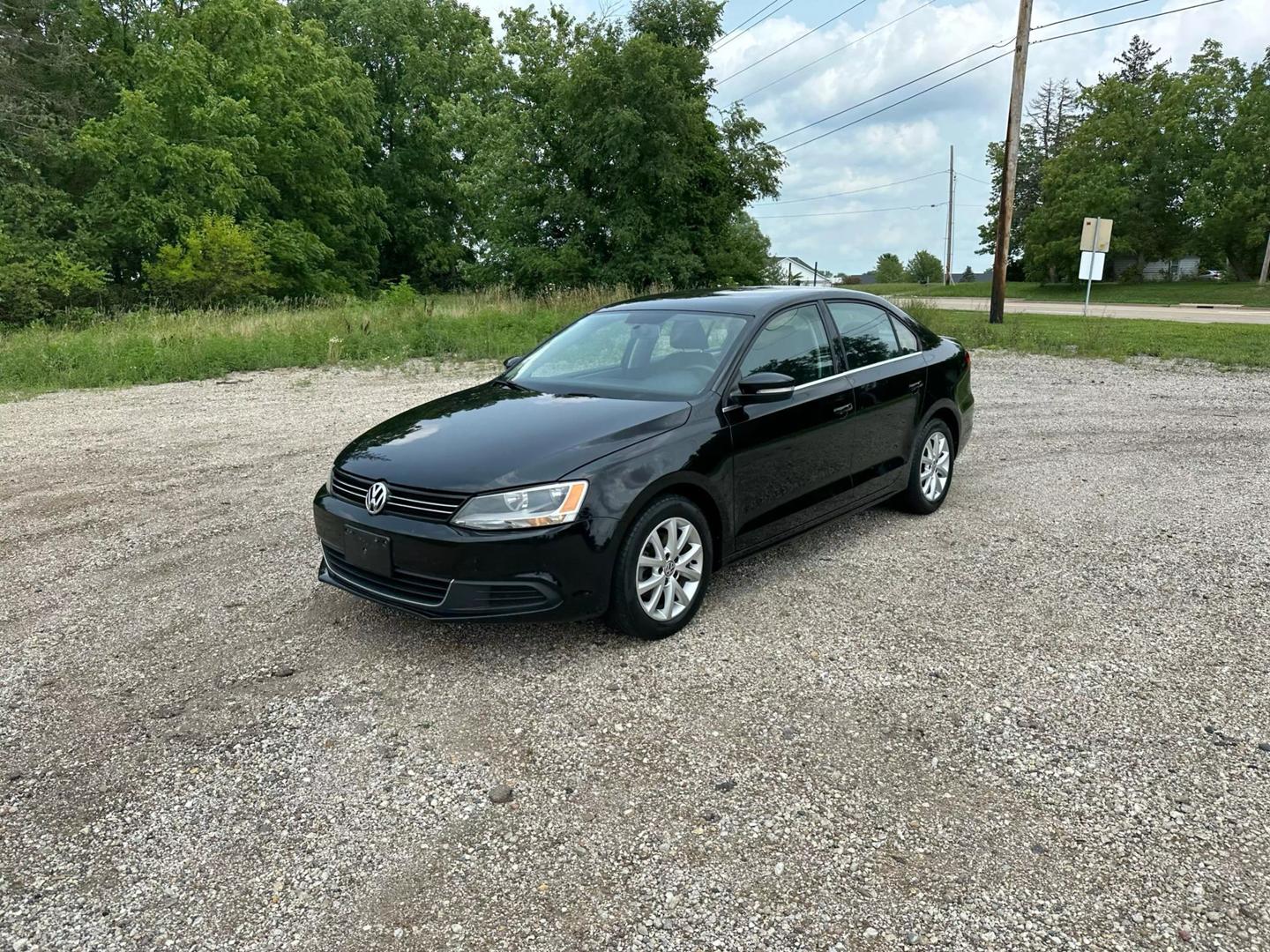 2014 Volkswagen Jetta SE photo 2