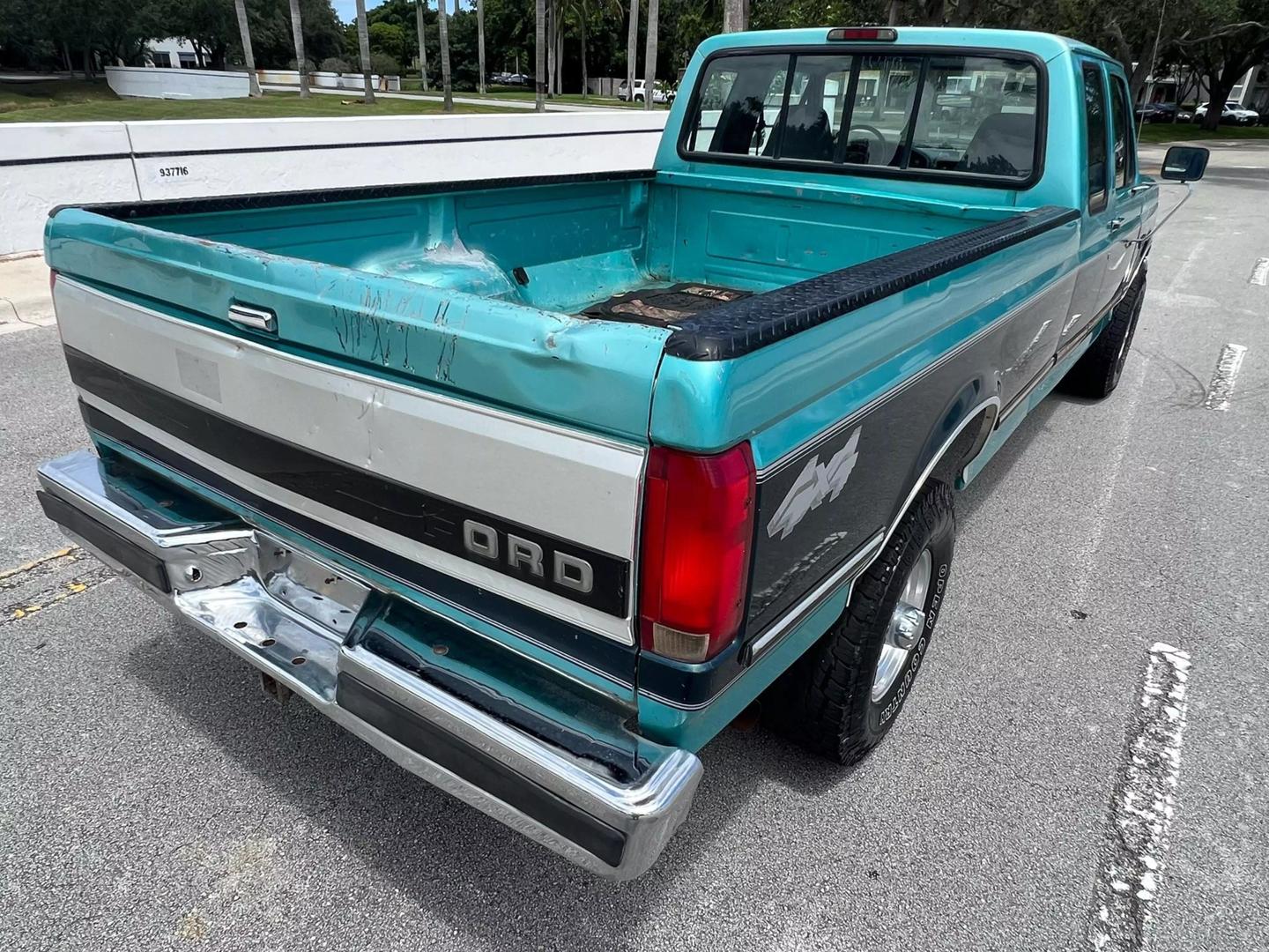 1994 Ford F-250 null photo 14