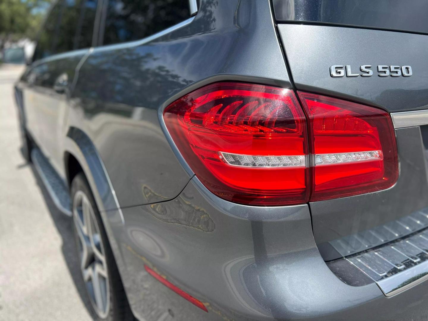 2017 Mercedes-Benz GLS-Class GLS550 photo 17