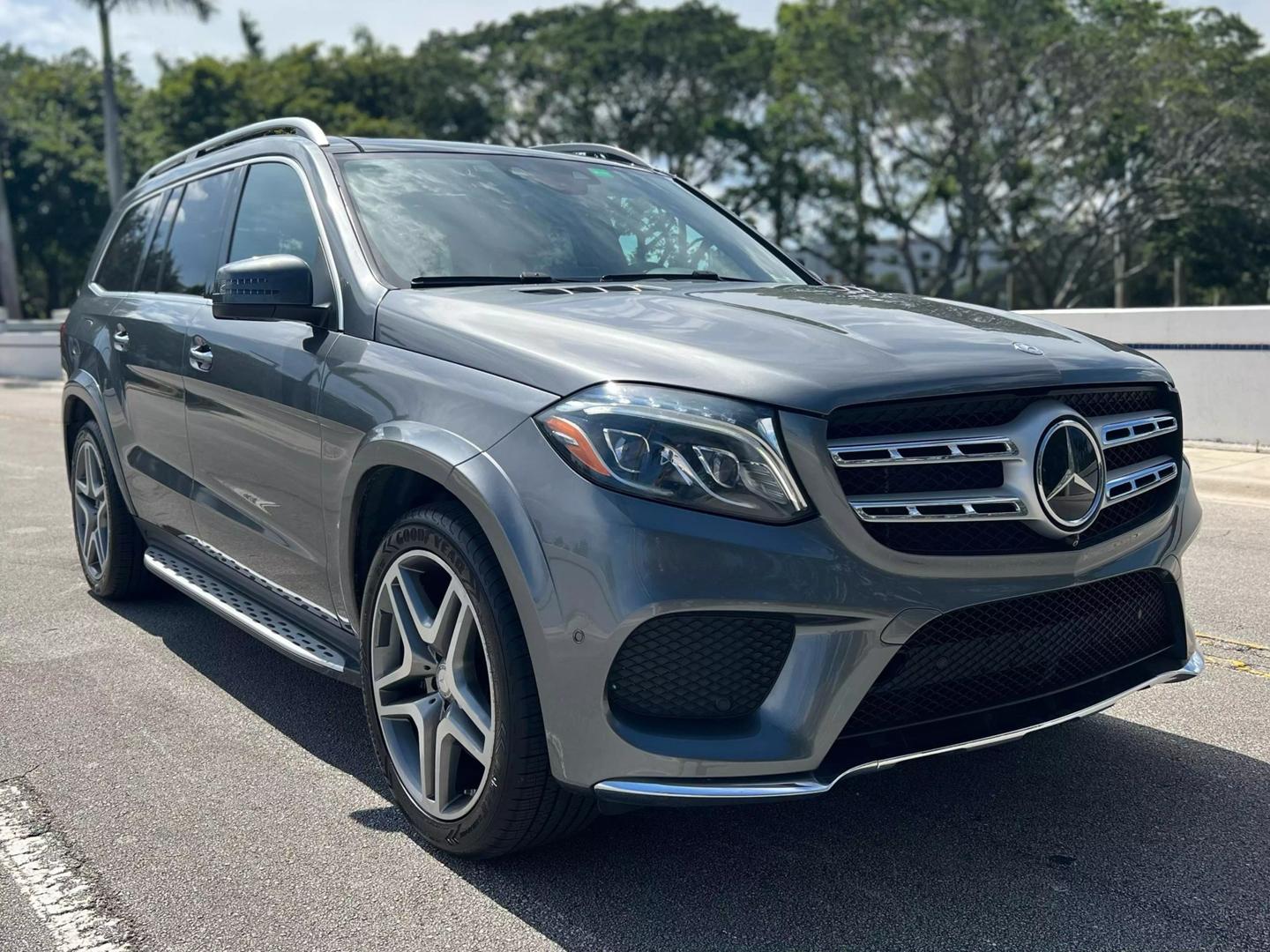 2017 Mercedes-Benz GLS-Class GLS550 photo 9