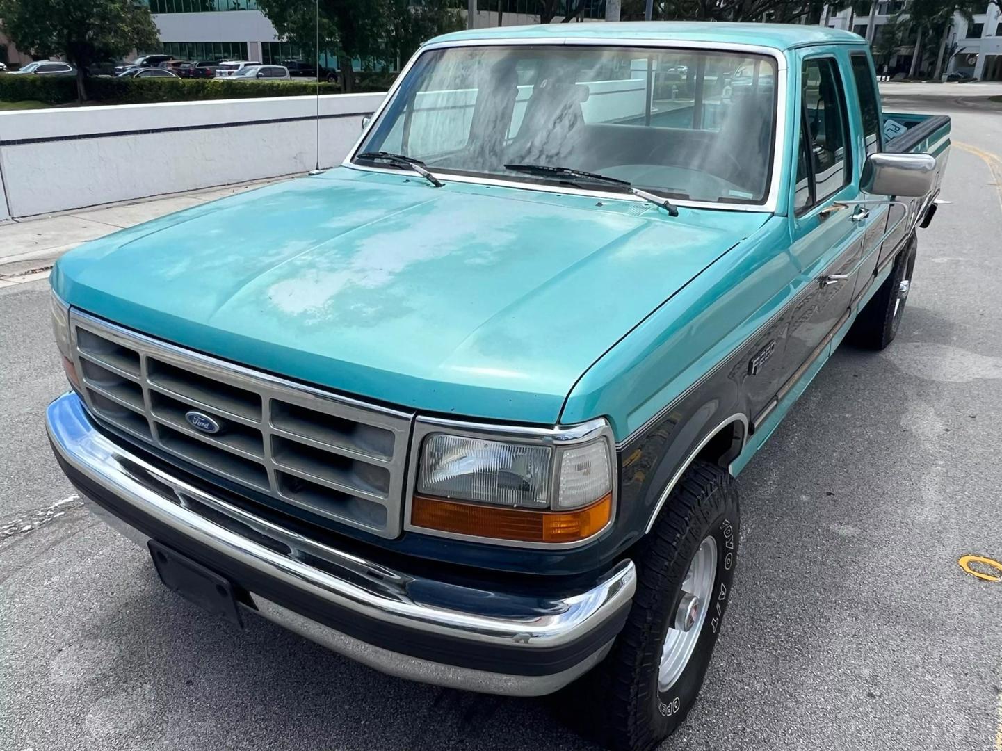 1994 Ford F-250 null photo 11