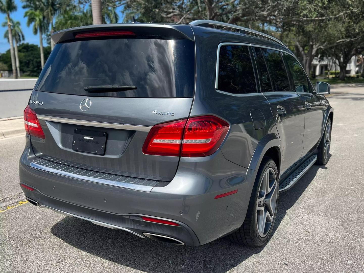 2017 Mercedes-Benz GLS-Class GLS550 photo 6