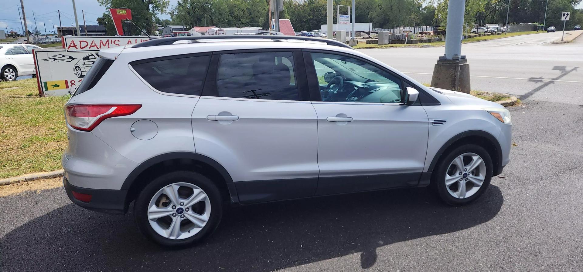 2013 Ford Escape SE photo 3