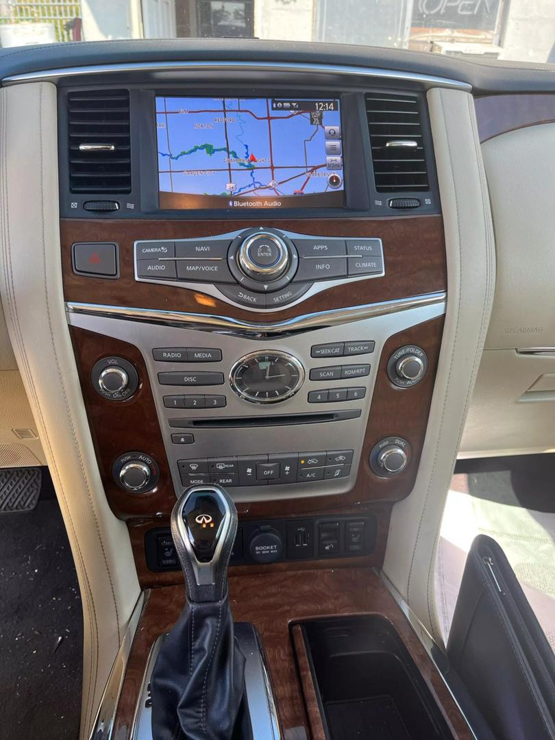 2018 INFINITI QX80 Base photo 12