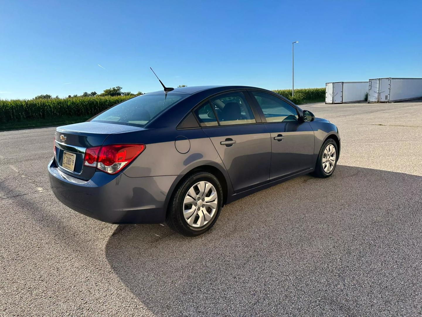 2013 Chevrolet Cruze LS photo 6