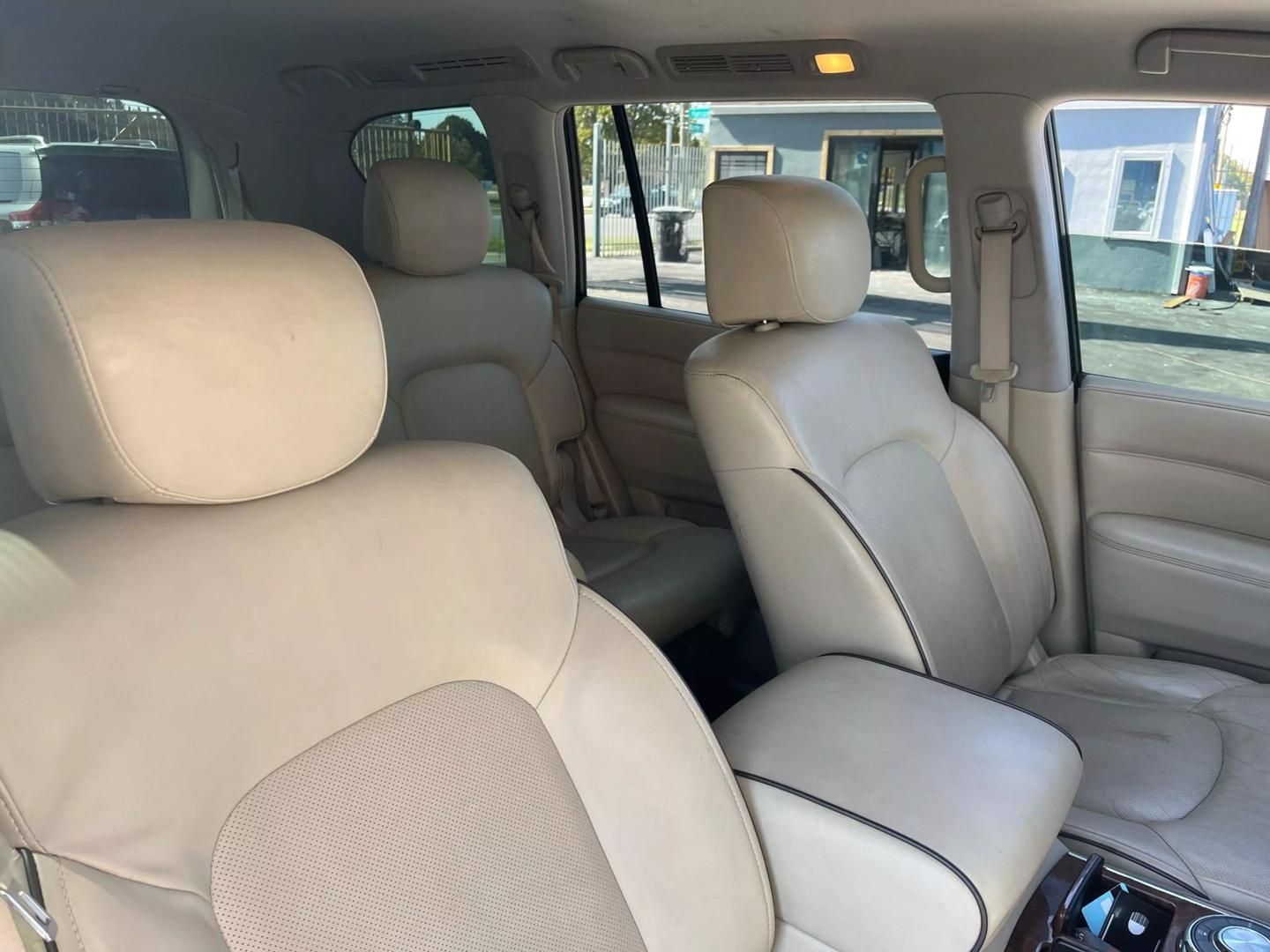 2018 INFINITI QX80 Base photo 7