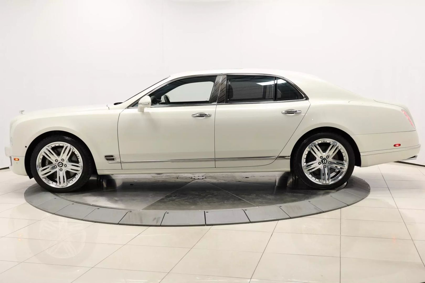 2016 Bentley Mulsanne - Image 6