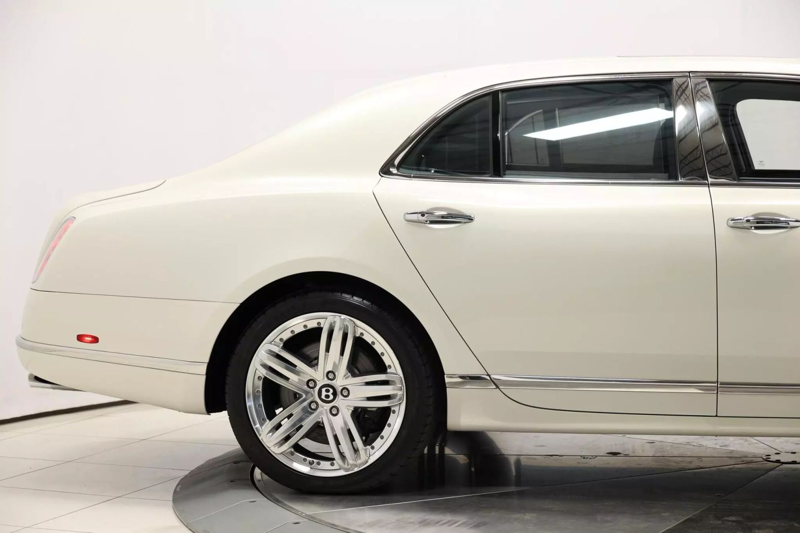 2016 Bentley Mulsanne - Image 63