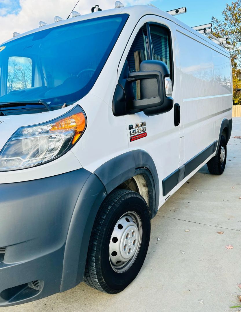 Image 2 of 2018 RAM PROMASTERCARGOVAN