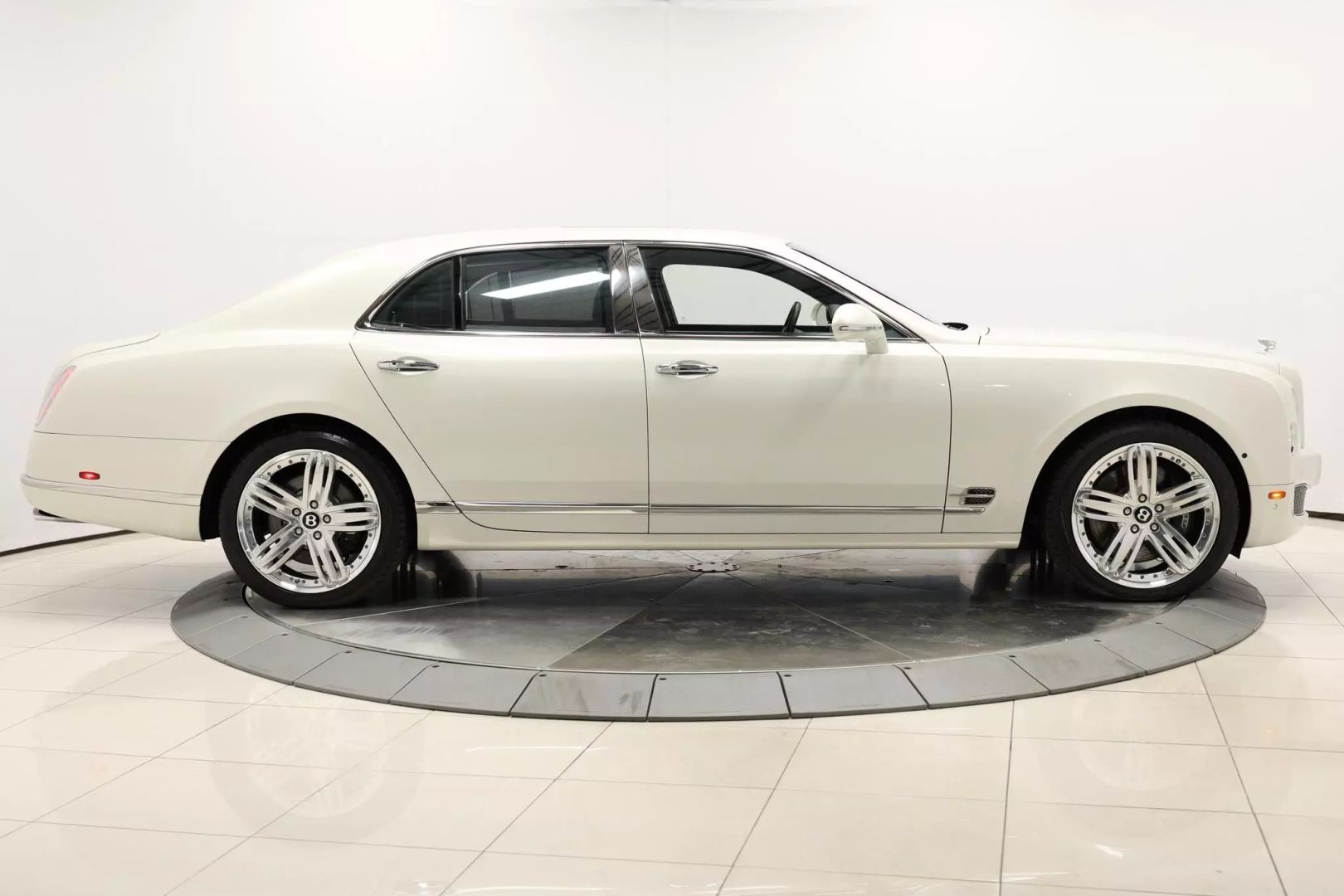 2016 Bentley Mulsanne - Image 62