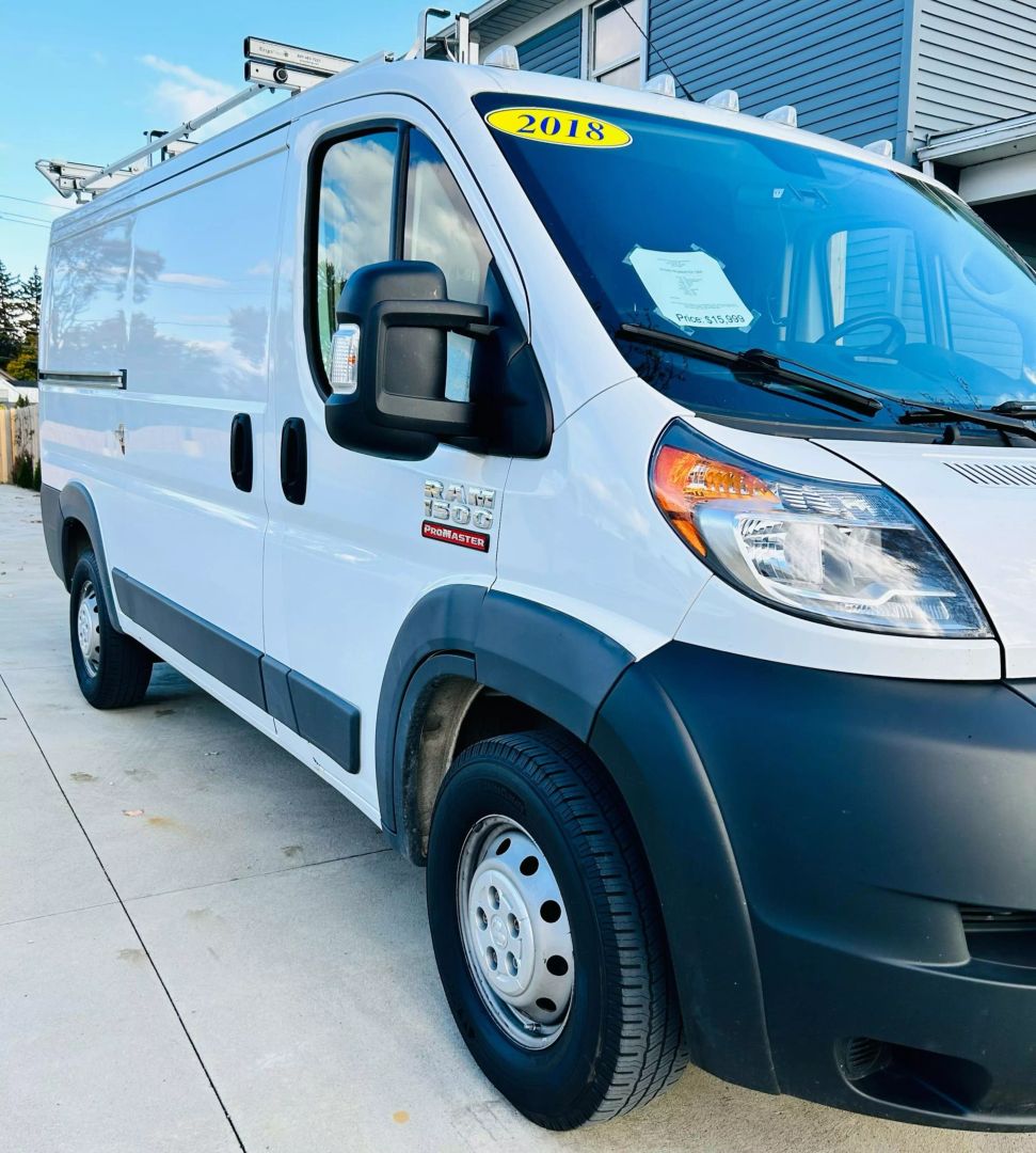 Image 3 of 2018 RAM PROMASTERCARGOVAN