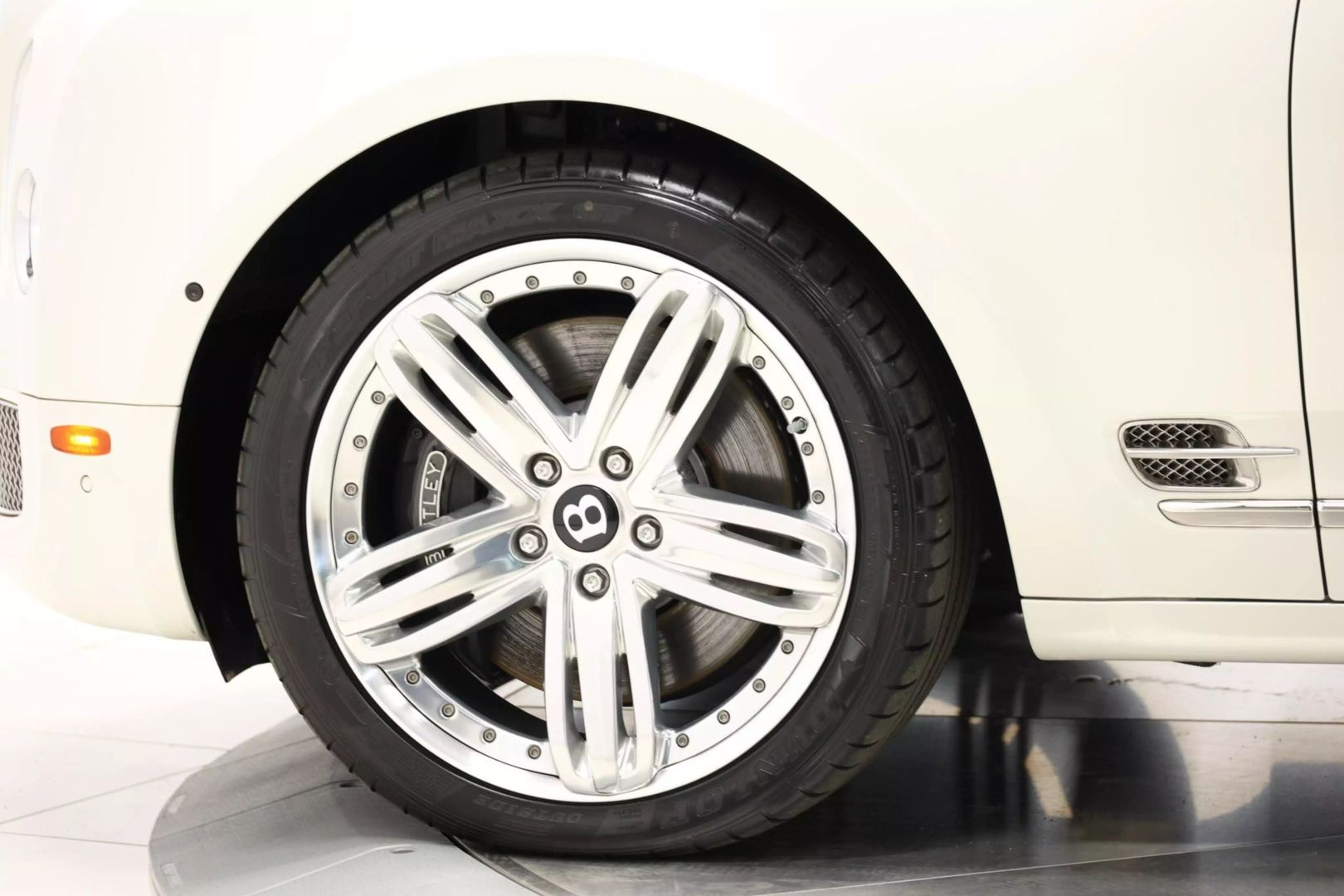 2016 Bentley Mulsanne - Image 96