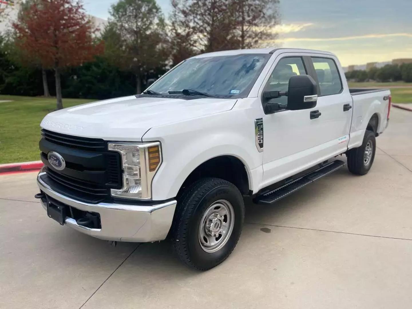 Used 2019 Ford F-250 Super Duty XLT with VIN 1FT7W2B61KED00226 for sale in Dallas, TX