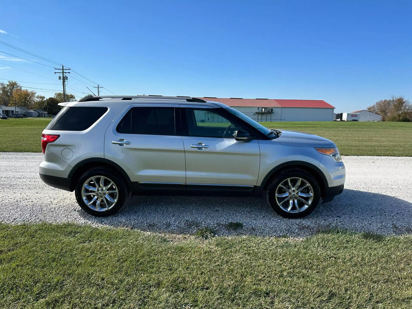 2013 Ford Explorer XLT photo 5