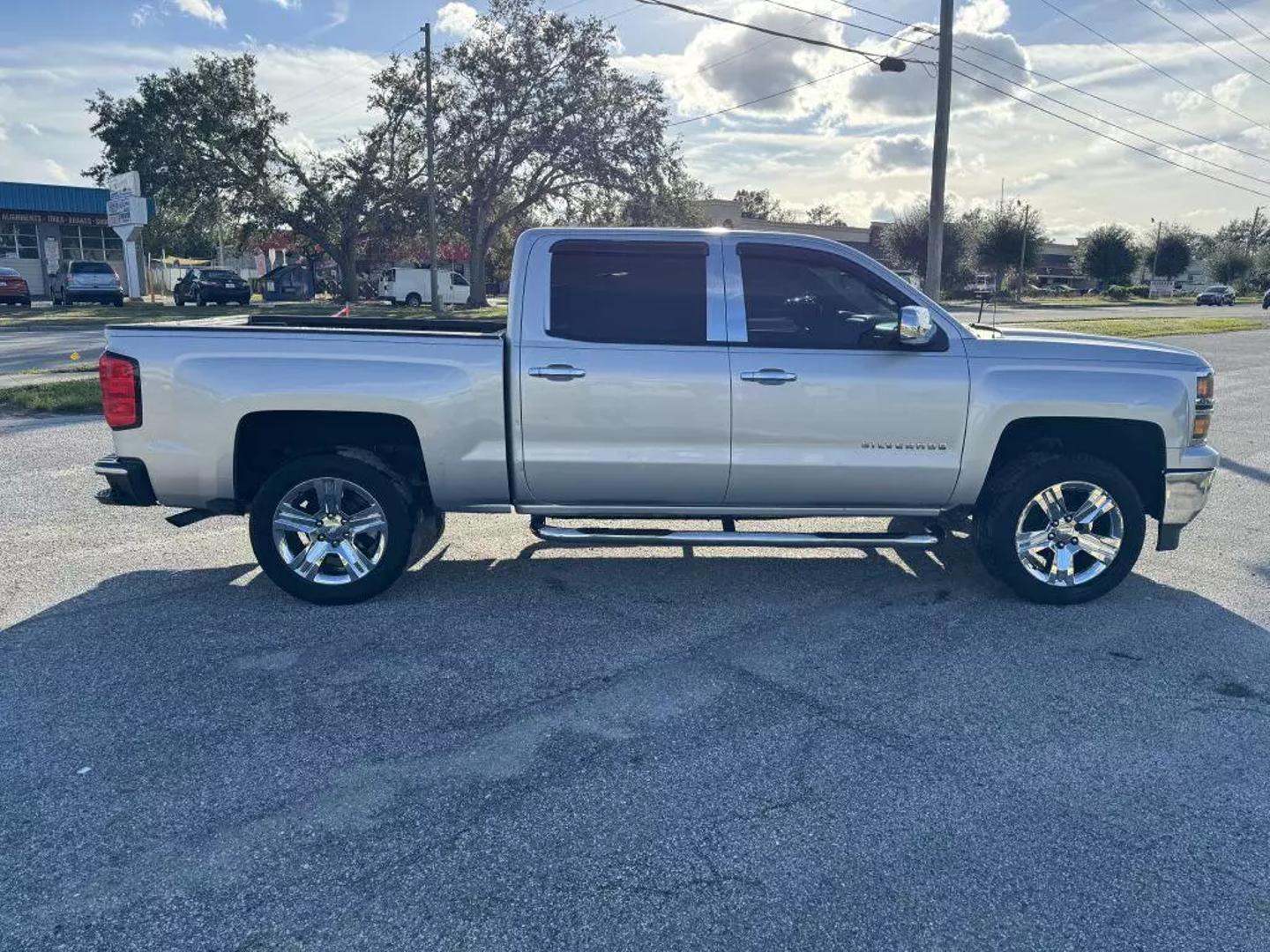 2014 Chevrolet Silverado 1500 LT photo 6