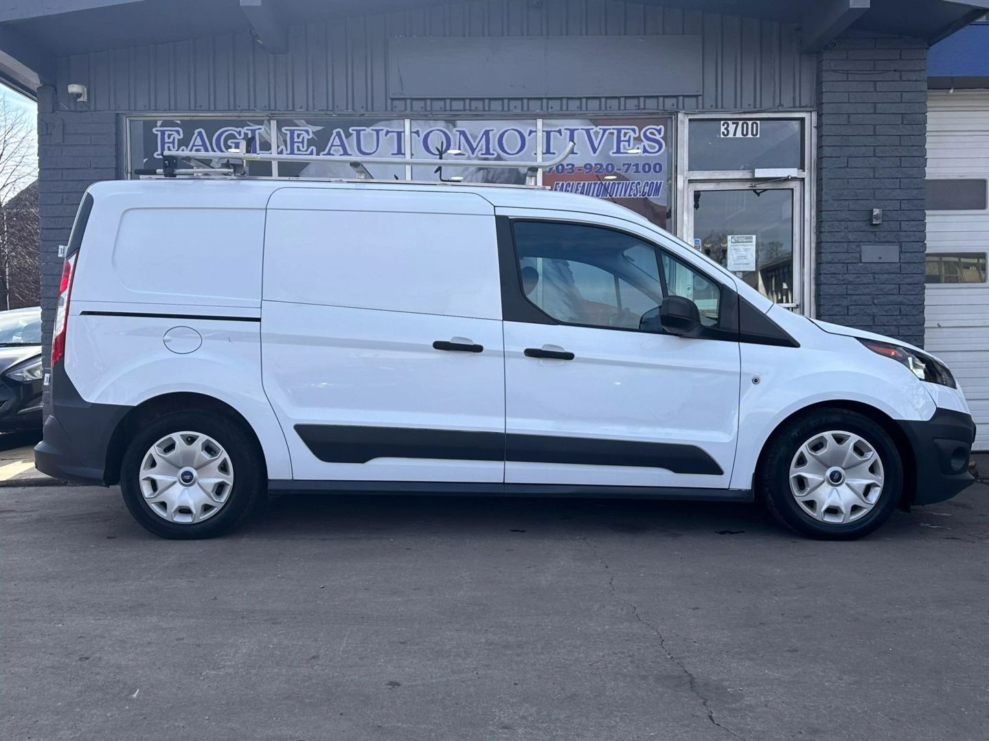 Used 2017 Ford Transit Connect XL with VIN NM0LS7E73H1334032 for sale in Arlington, VA