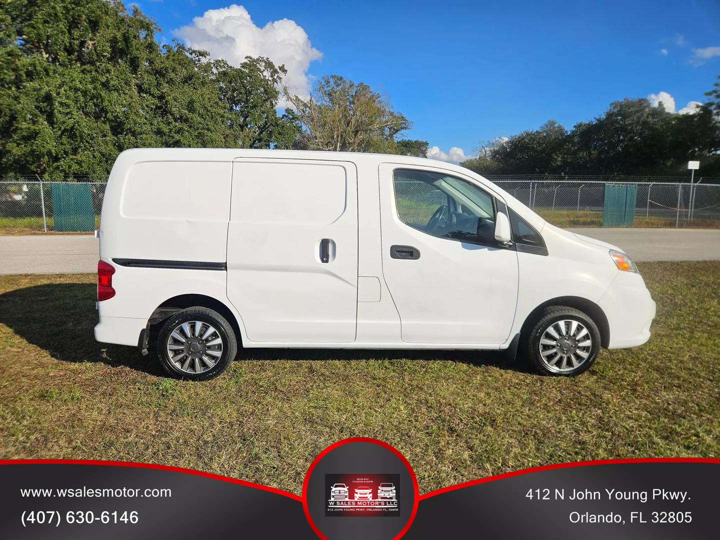 2017 Nissan NV200 SV photo 7