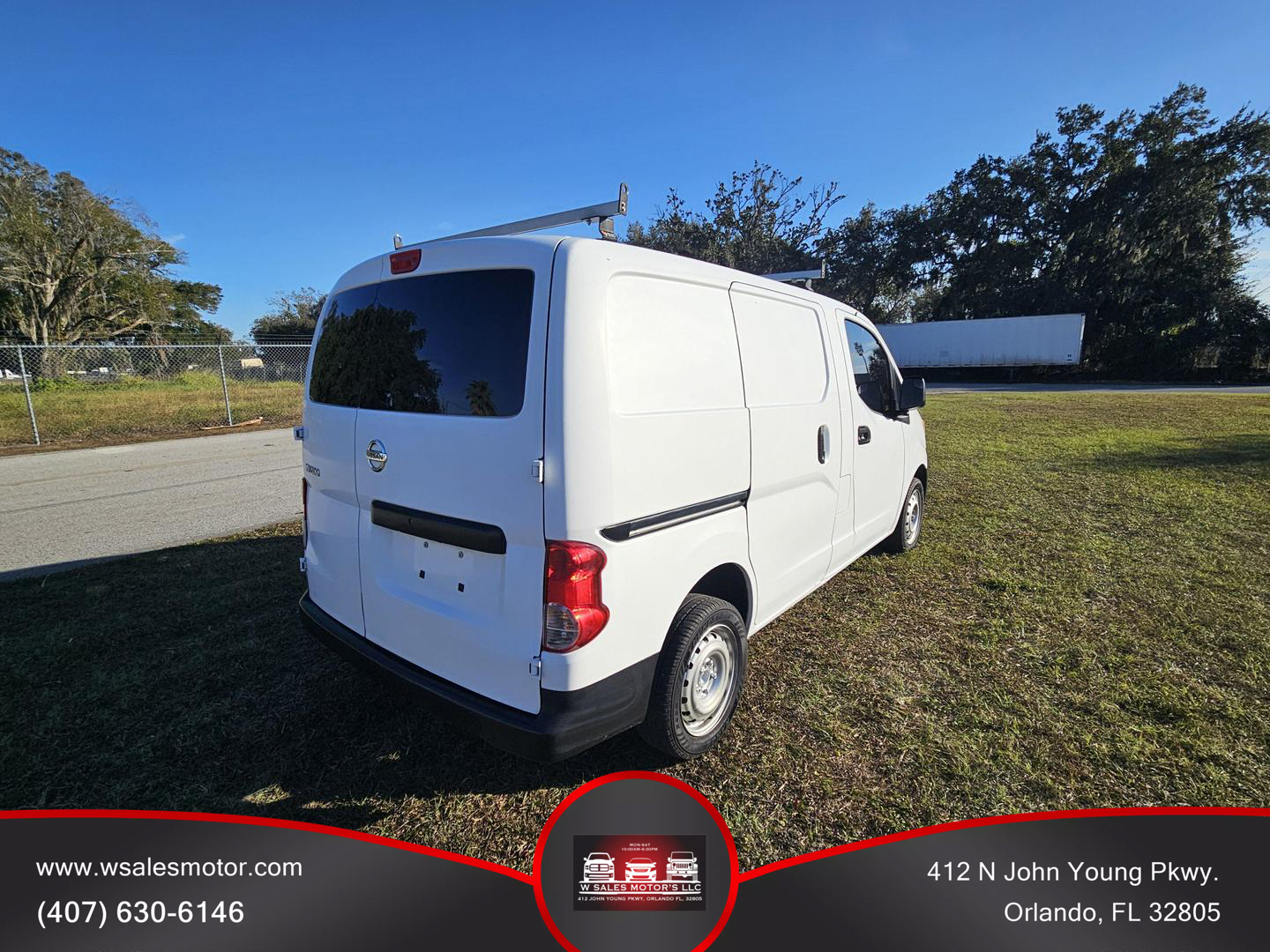 2018 Nissan NV200 S photo 3