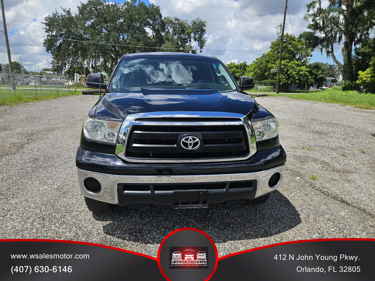 Toyota Tundra's photo