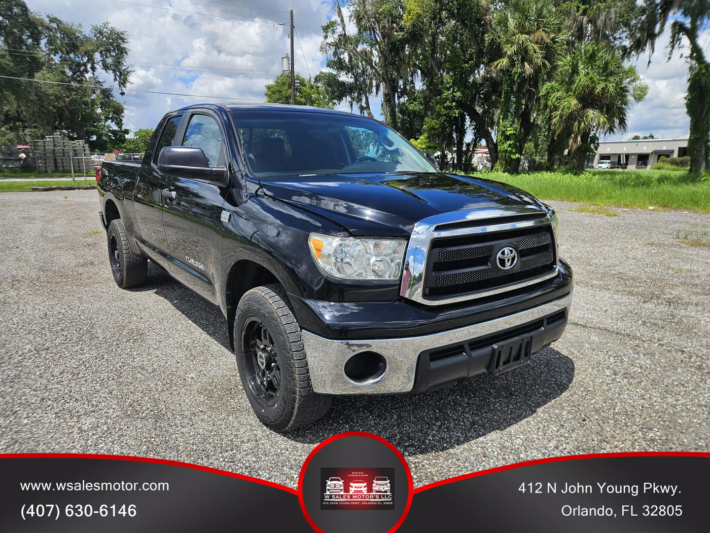 2010 Toyota Tundra Tundra Grade photo 2