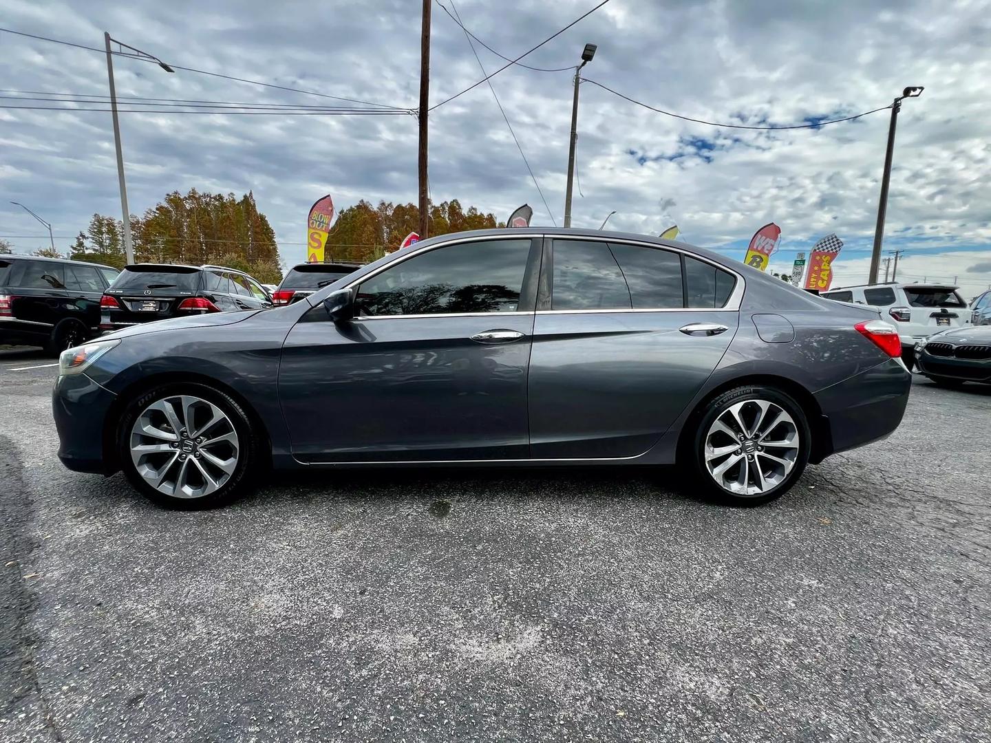 Used 2014 Honda Accord Sport with VIN 1HGCR2F53EA062125 for sale in Tampa, FL