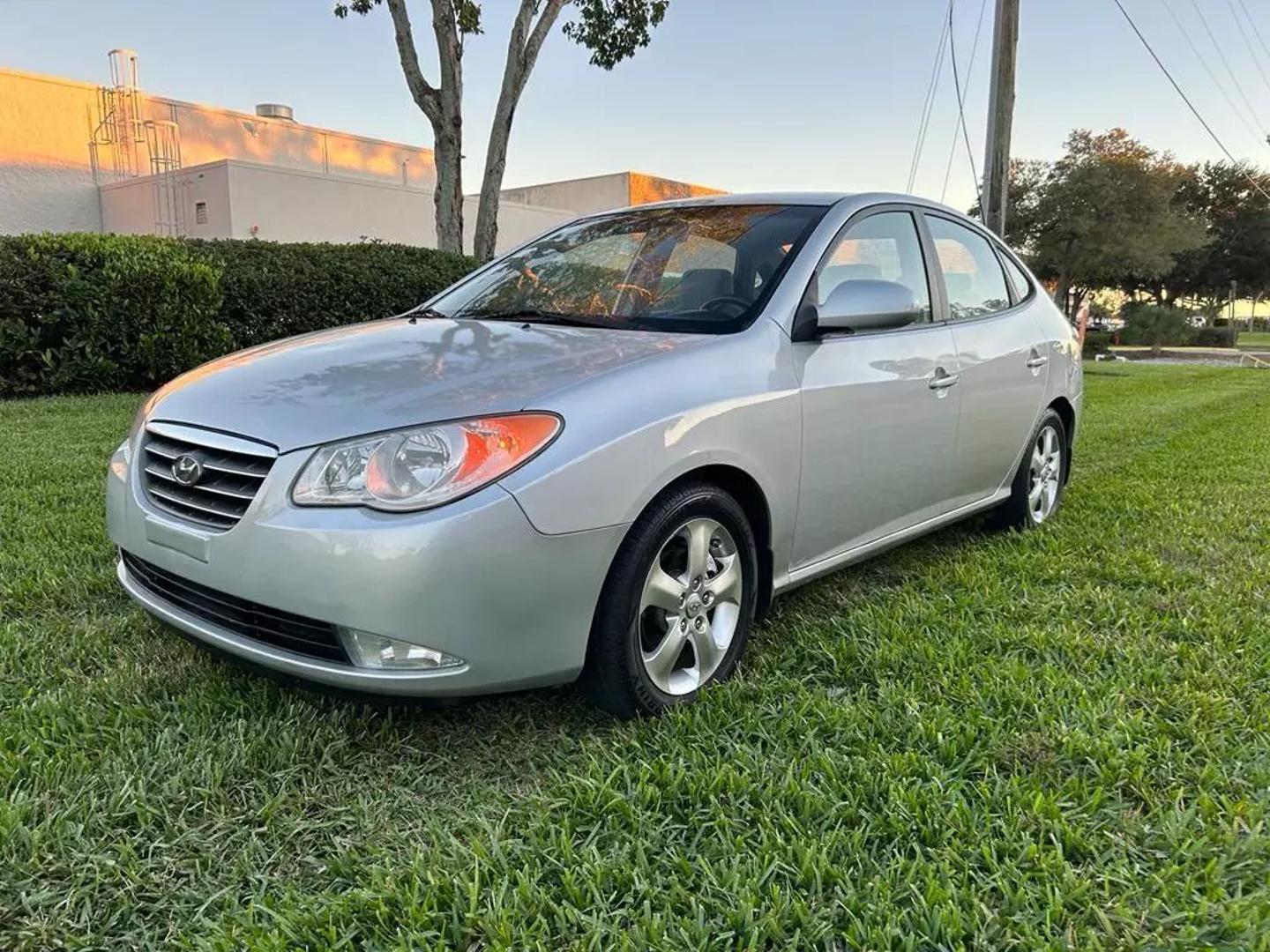 2008 Hyundai Elantra GLS photo 3