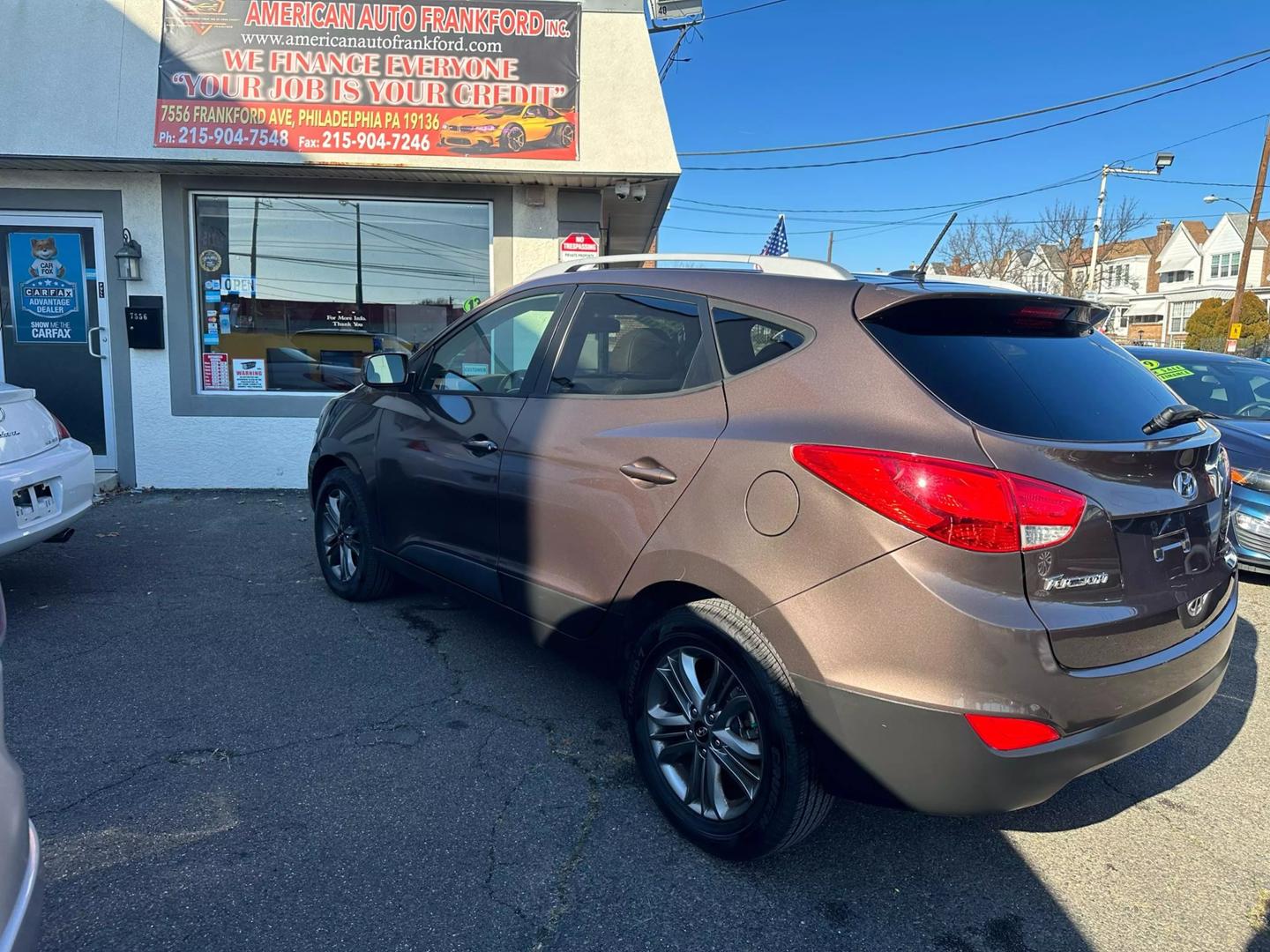 2014 Hyundai Tucson - compact SUV showcasing sleek design, spacious interior, and modern features for a comfortable driving experience.