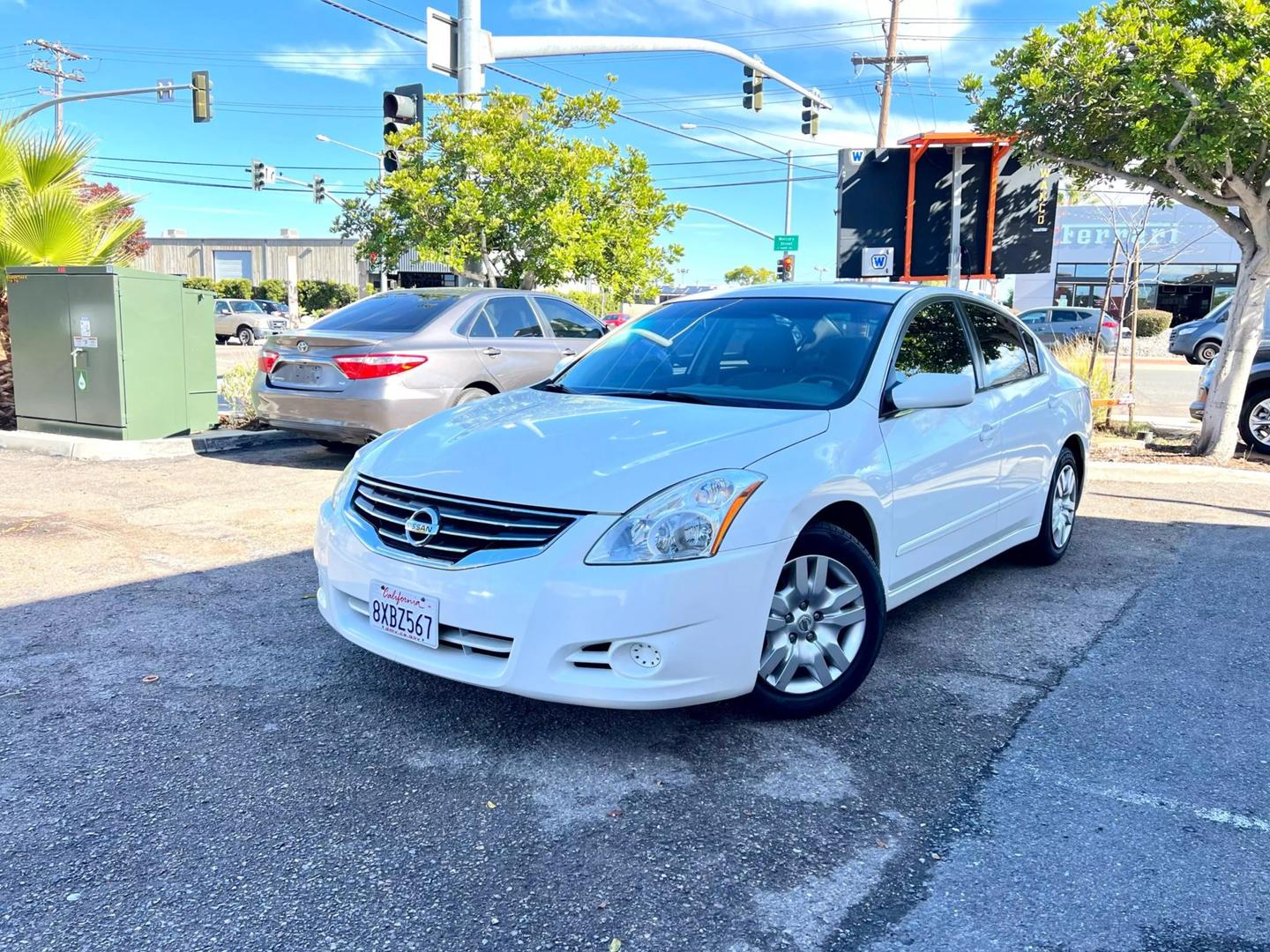 2011 Nissan Altima S photo 19