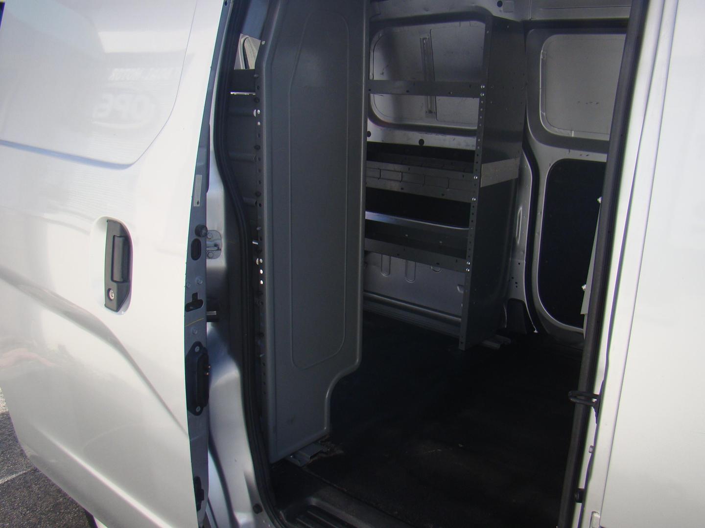 2015 Nissan NV200 SV photo 10