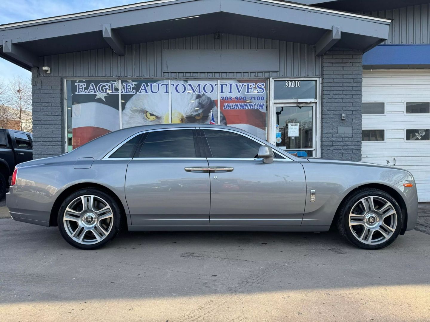 Used 2015 Rolls-Royce Ghost Base with VIN SCA664S54FUX53306 for sale in Arlington, VA