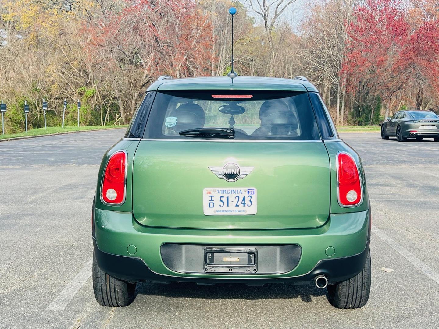 2015 MINI Countryman Countryman photo 4