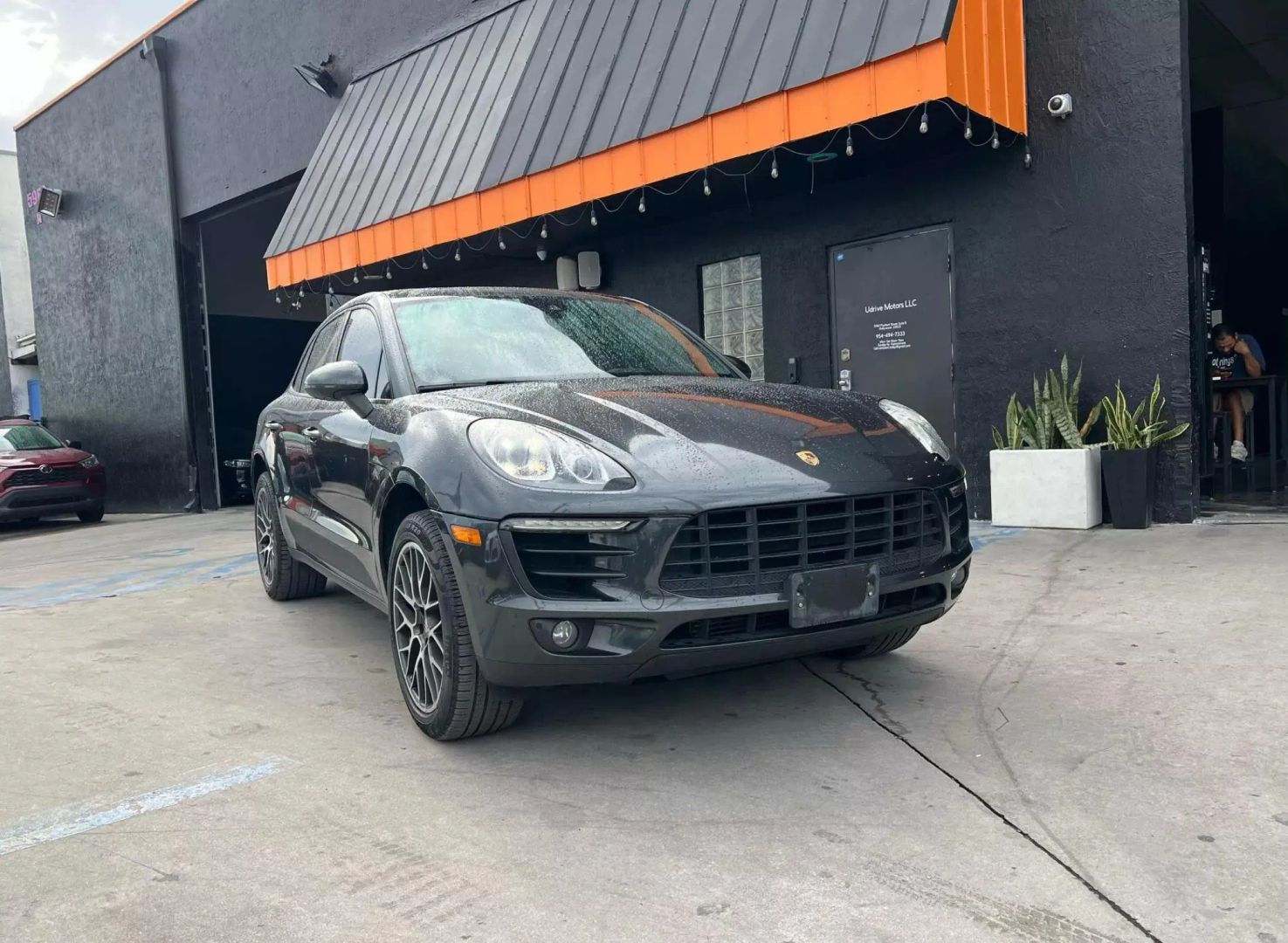 2017 Porsche Macan Base