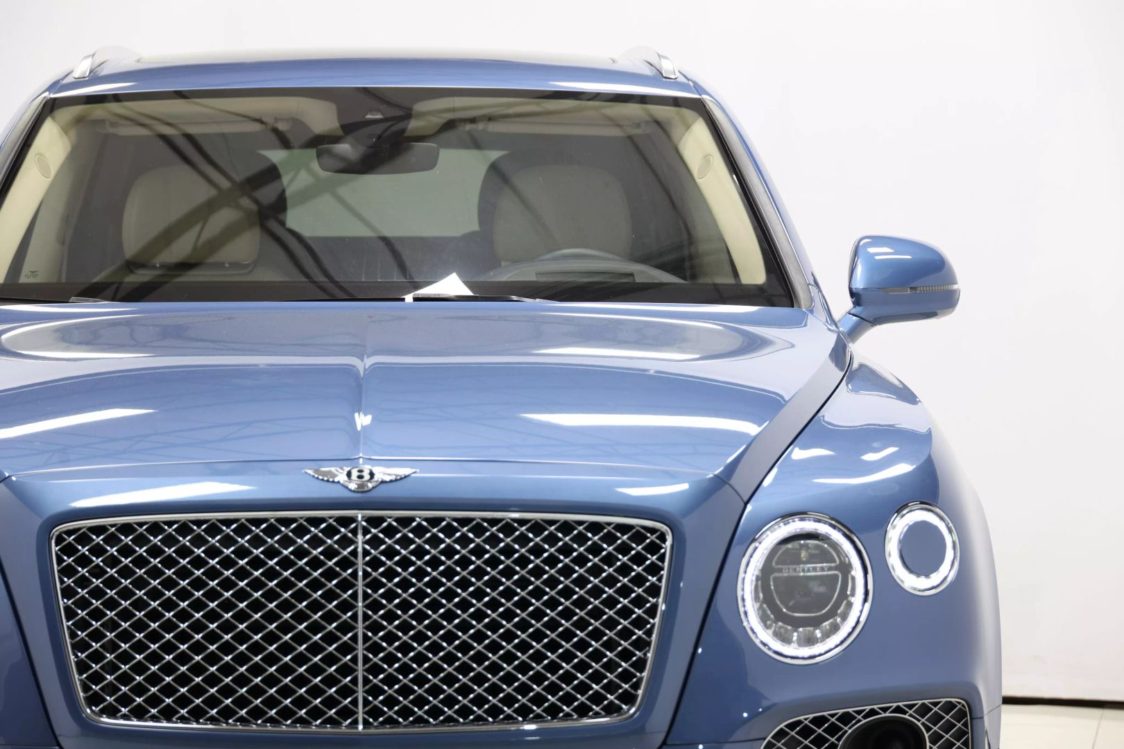 2017 Bentley Bentayga - Image 121