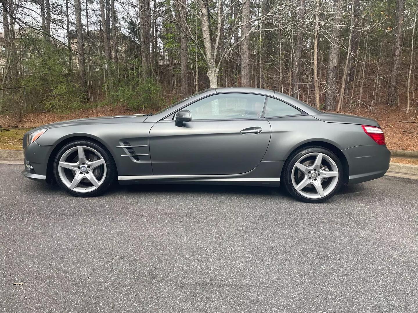 2016 Mercedes-Benz SL-Class SL550 photo 3