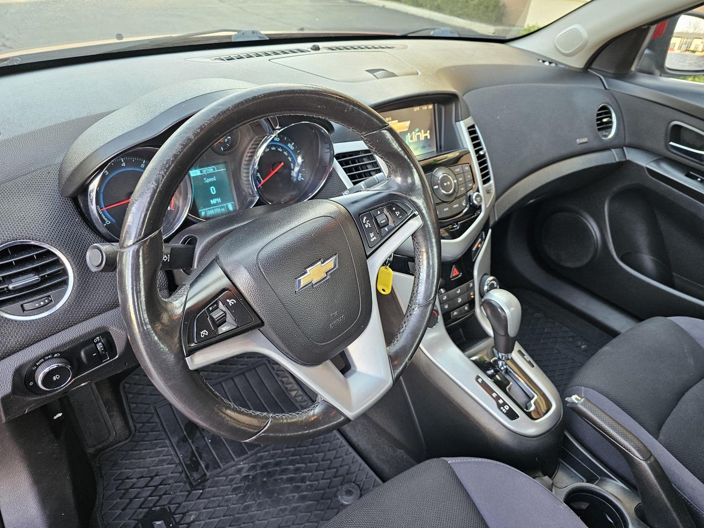 2014 Chevrolet Cruze 1LT photo 38